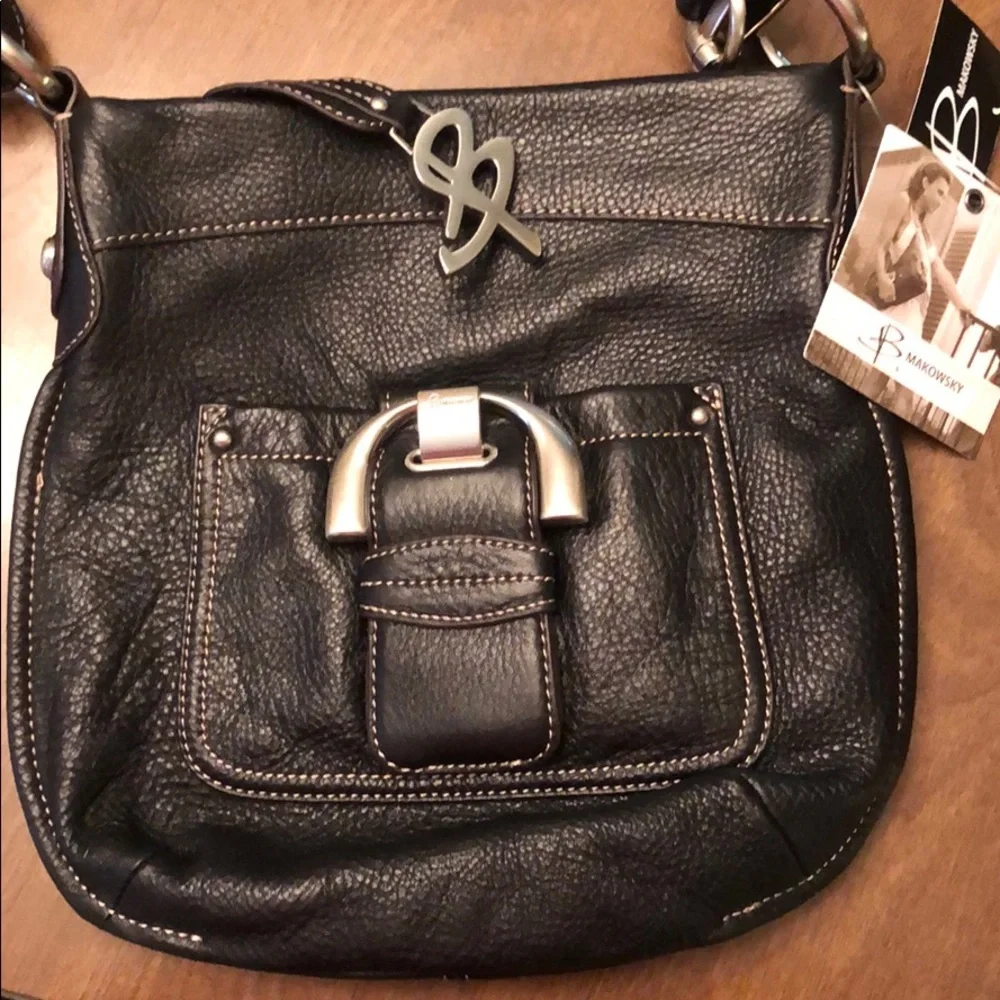 B Makowsky Pocketbook